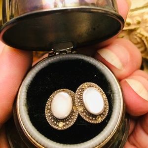 Brilliant rare Vintage earrings. Sterling Silver Mother of Pearl, such detailing